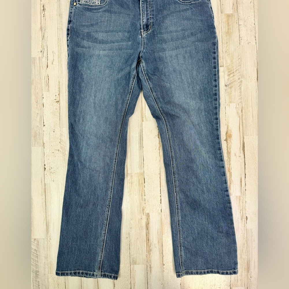 Cato Premium Jeans Women's 14 38x31 Blue Straight Leg Mid Rise - Picture 5 of 11